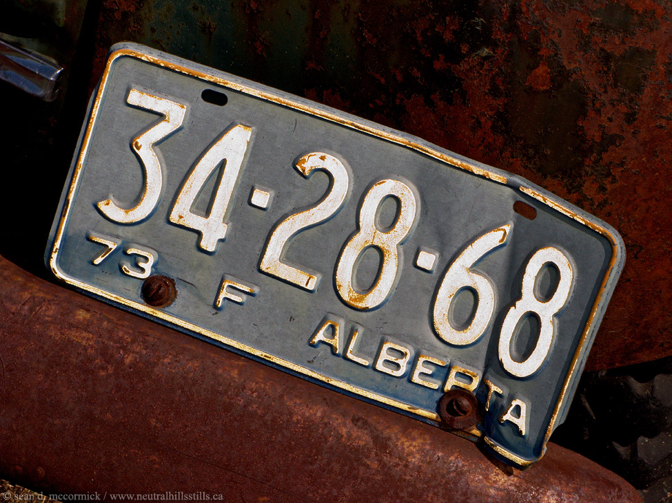 '73 Alberta farm plate