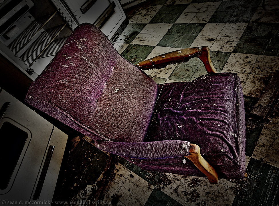 Barney Cameron Homestead: Even Archie Bunker wouldn't sit in that thing