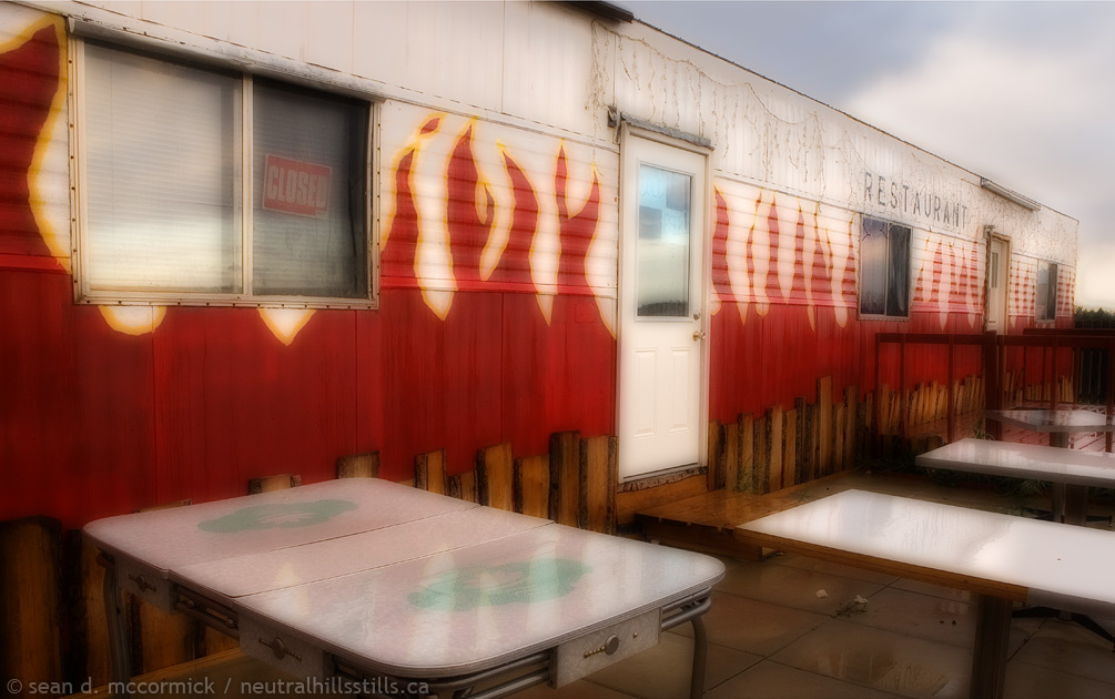 Fireside Grill, Czar, Alberta: High Toned Patio