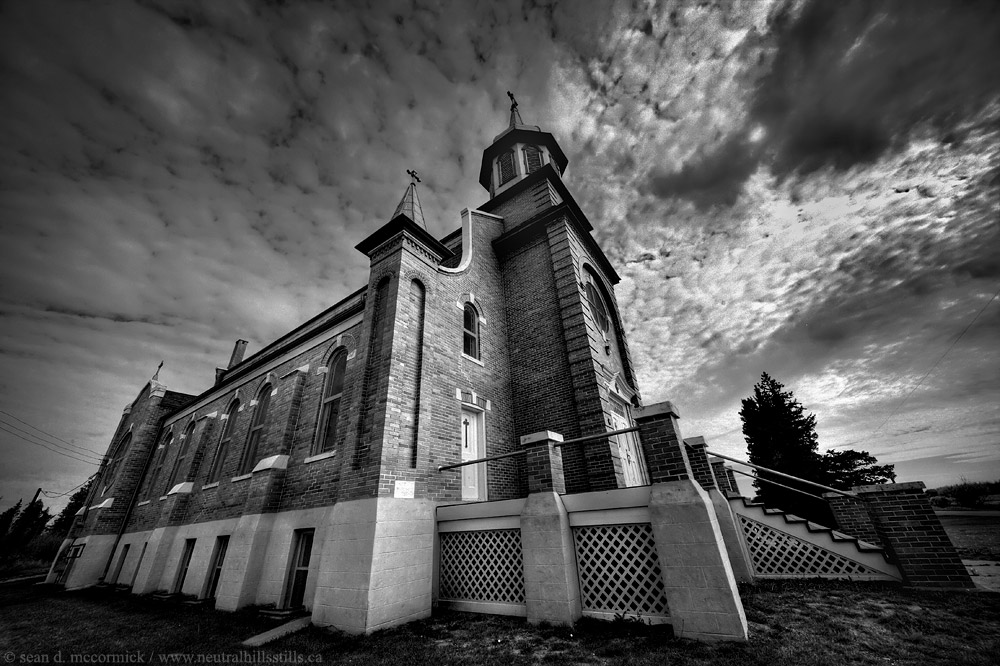 St. Norbert's Church: Corner profile