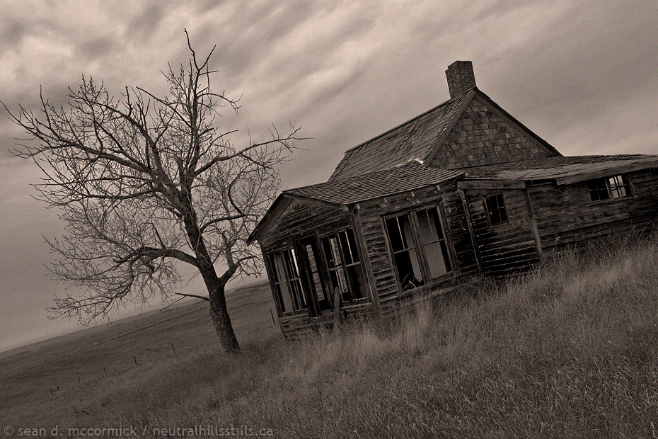 Unidentified Homestead West of Veteral [1 of 4]