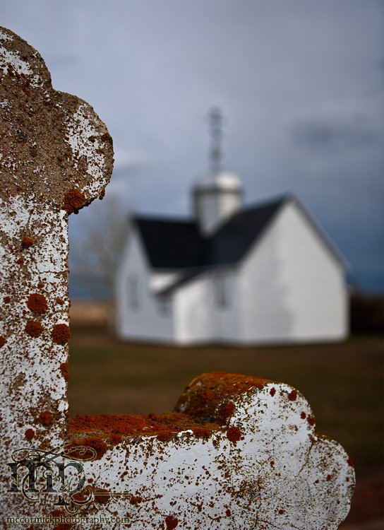 Senkiw Ukranian Church viewed through elbow of cross