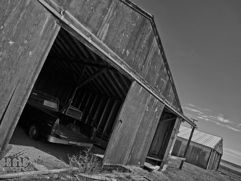 Oyen Airport Geocache Hunt: Betcha $5 this one collapses first