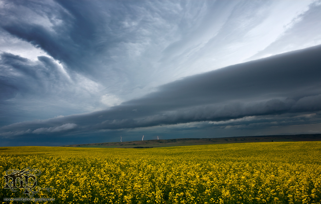 Jul 19, 2011: Incoming storm 2 of 3