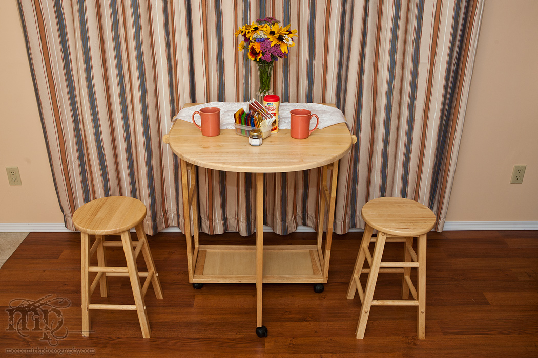 Acadia Valley B&B: Coffee area