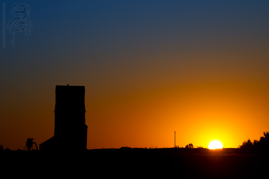 Sunset, Aug 26, 2011: Altario UGG Elevator
