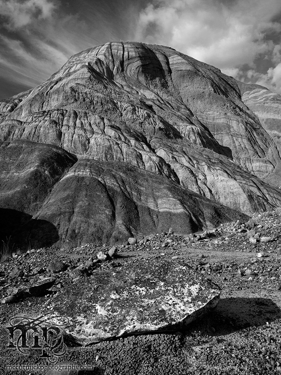 Monitor Mud Buttes 2011: Rocked and loaded [B&W]