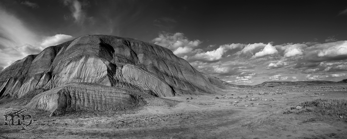Monitor Mud Buttes 2011: Turning the corner - alternate view [B&W]