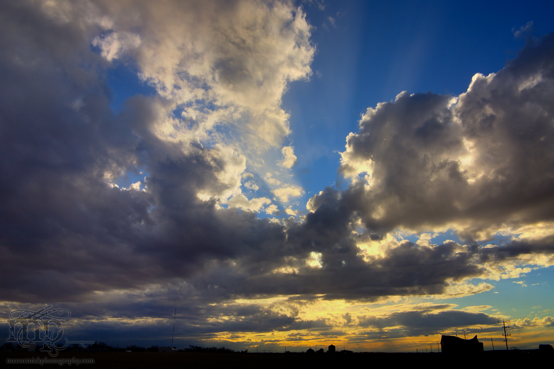 Crepuscular Rays, Mar 30, 2012