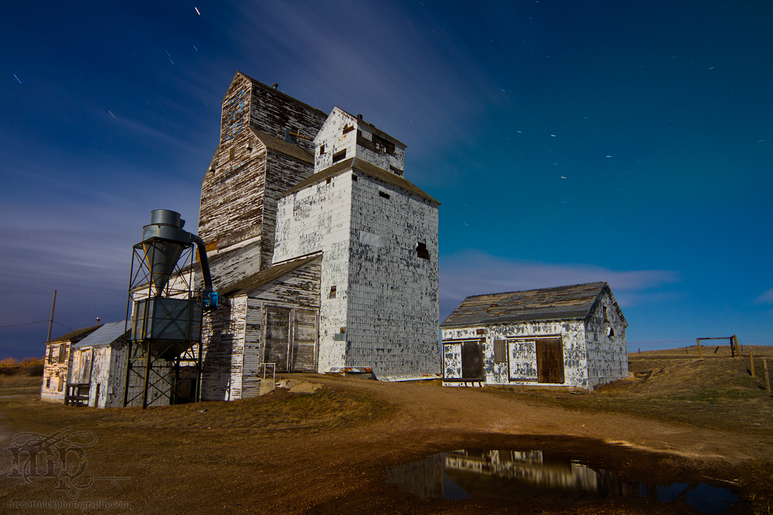 Apr 04, 2012: Altario Elevator by Moonlight [1 of 3]