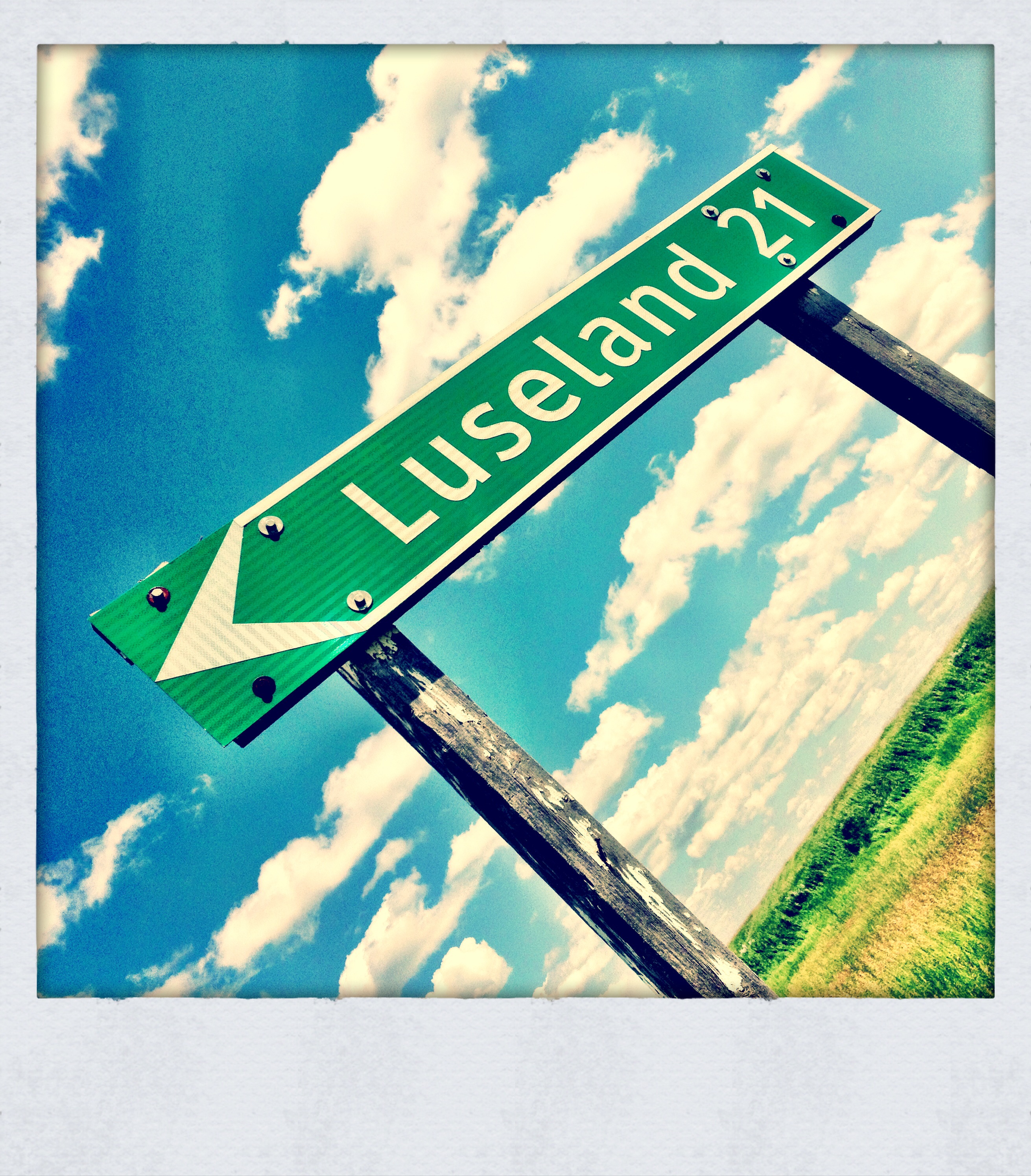 Luseland SK : 21 KM Thattaway