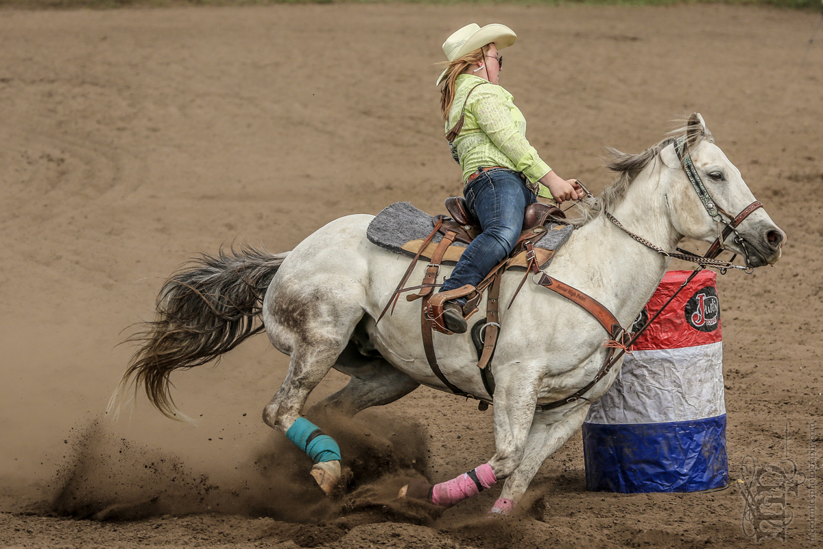 Gooseberry Lake : 4-H Rodeo 2013 : Accelerating Into the Curve