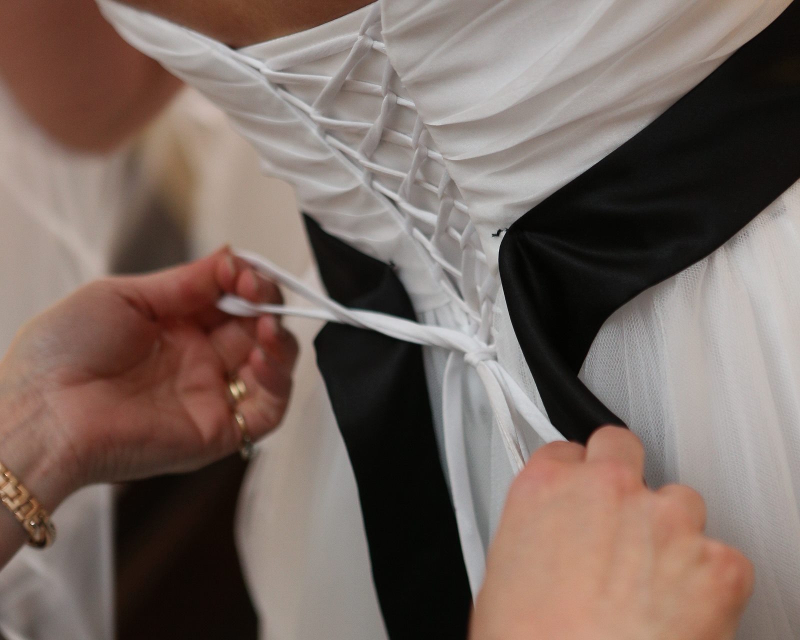 Tying the knot 1/2