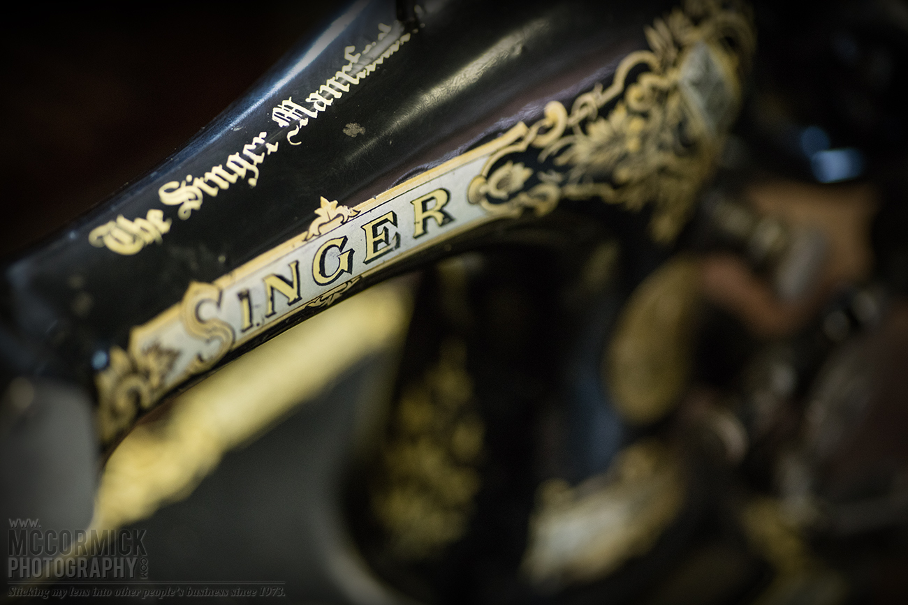 Singer Sewing Machine Detail