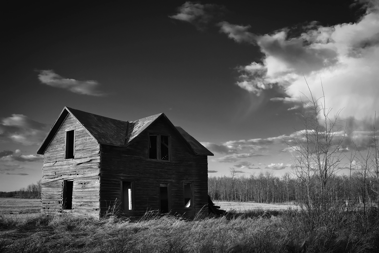 Catalog House East of Barrhead, Apr 22, 2020