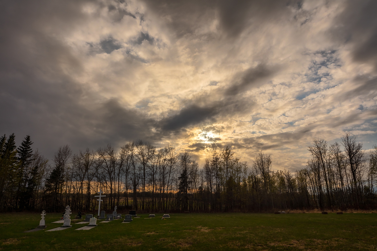 Ukranian Cemetery, Dusk, May 10, 2020