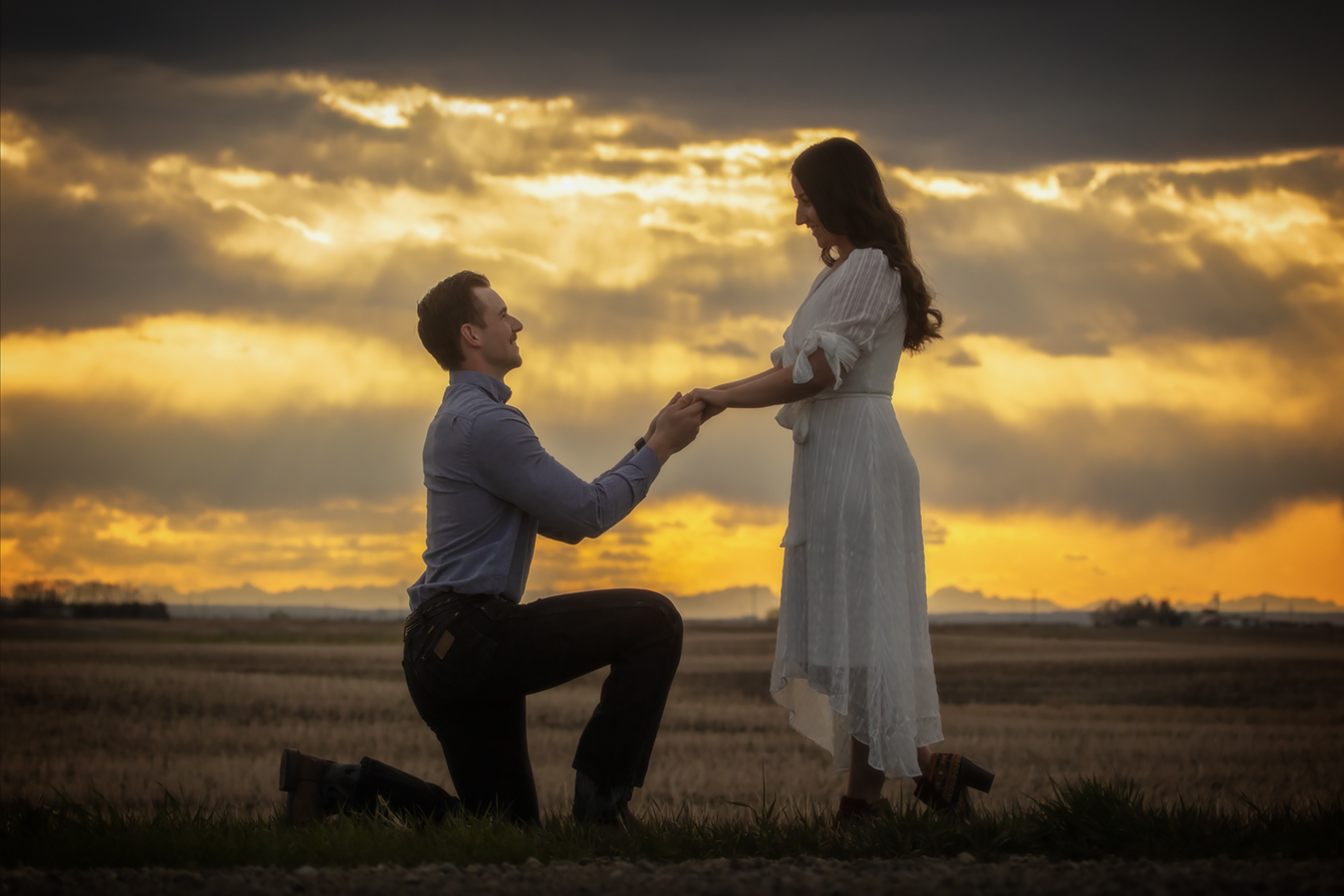 Engagement Shoot, 2022-05-22, Bended Knee, Colour and Vignette