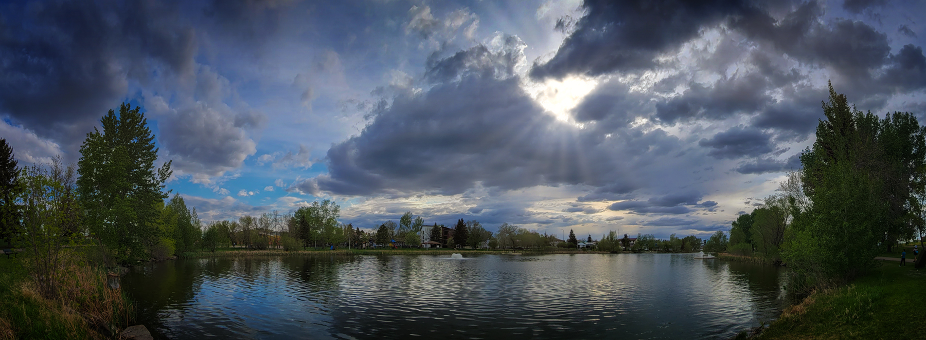 Kinsmen Park, Early Evening Panoramic 02, 2022-05-29