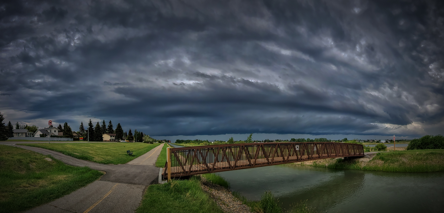 Tom Sadler Bridge, Storm's a Comin', Strathmore, AB, 2022-06-05