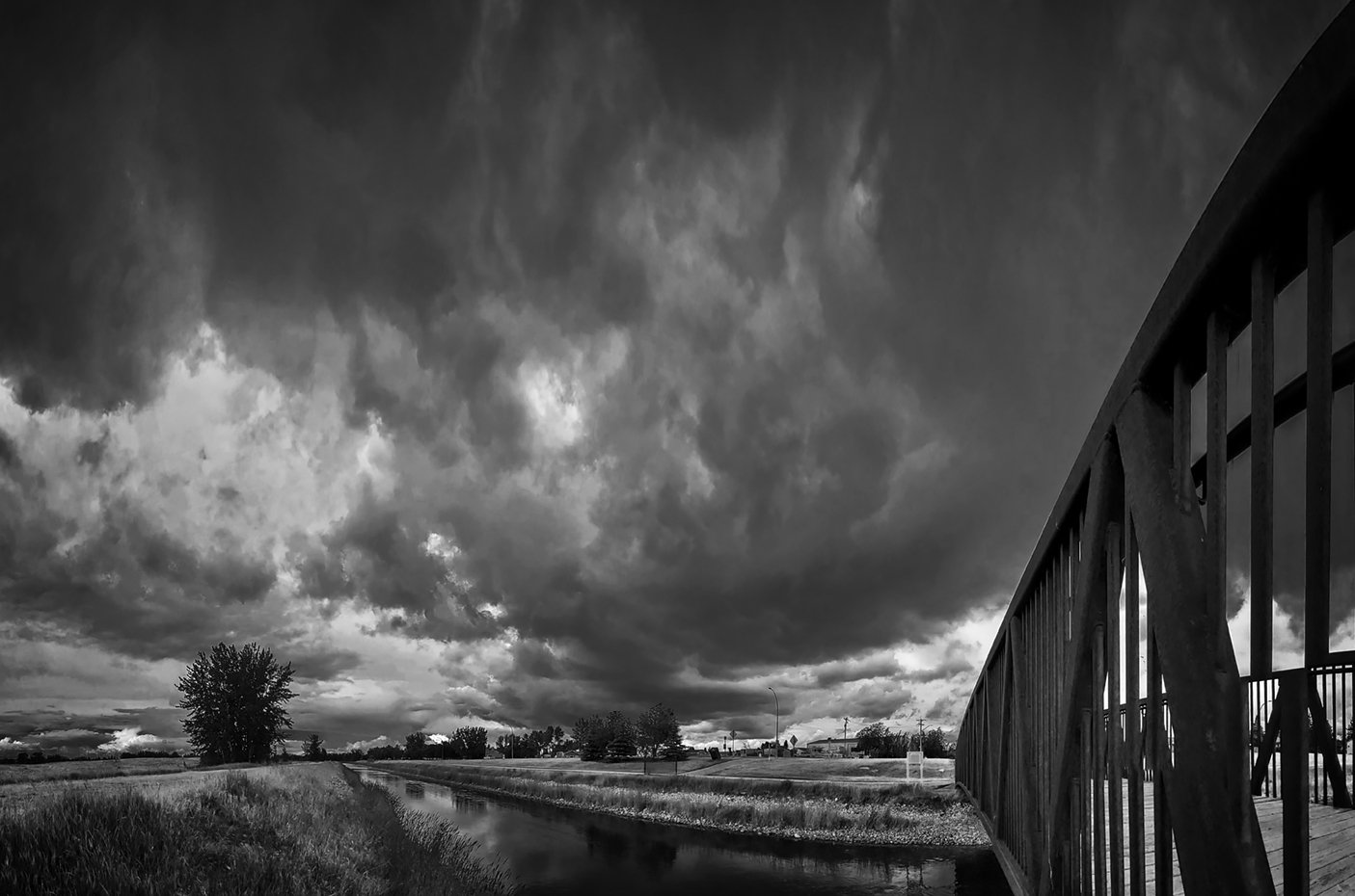 Storm Approaching from the North, Strathmore, AB, 2022-06-20