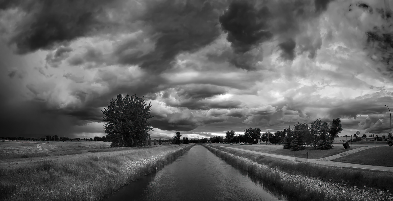 A canal with character, Strathmore AB, 2022-06-29