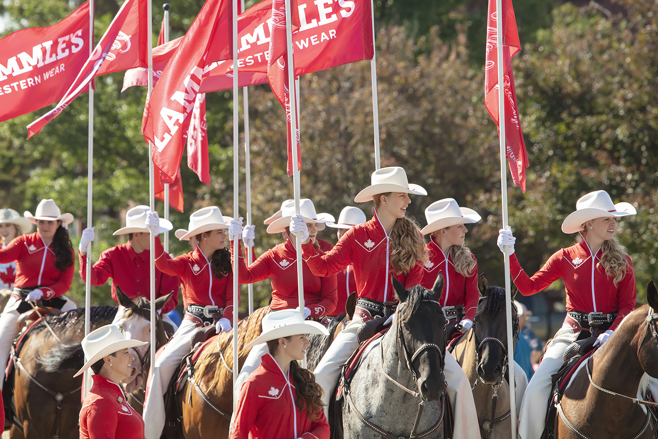 CS Showriders, Strathmore Stampede Parade, Strathmore, AB, 2022-07-30