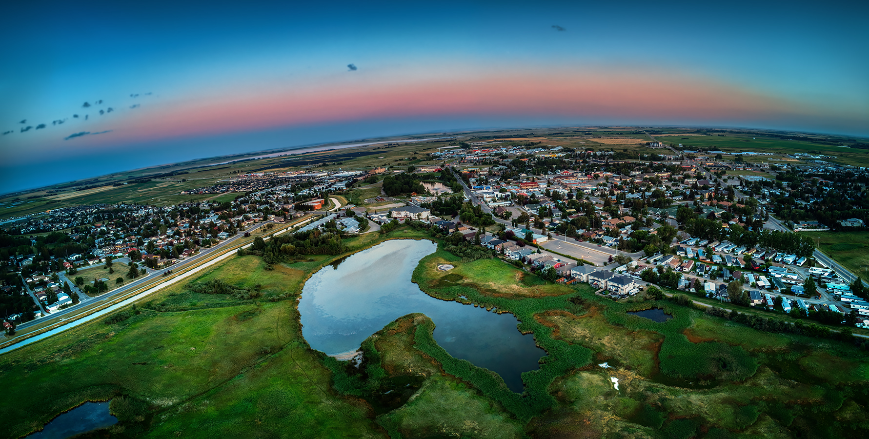 Flat Earthers Need Not Apply, Looking South at Dusk, Strathmore, AB, 2022-08-13