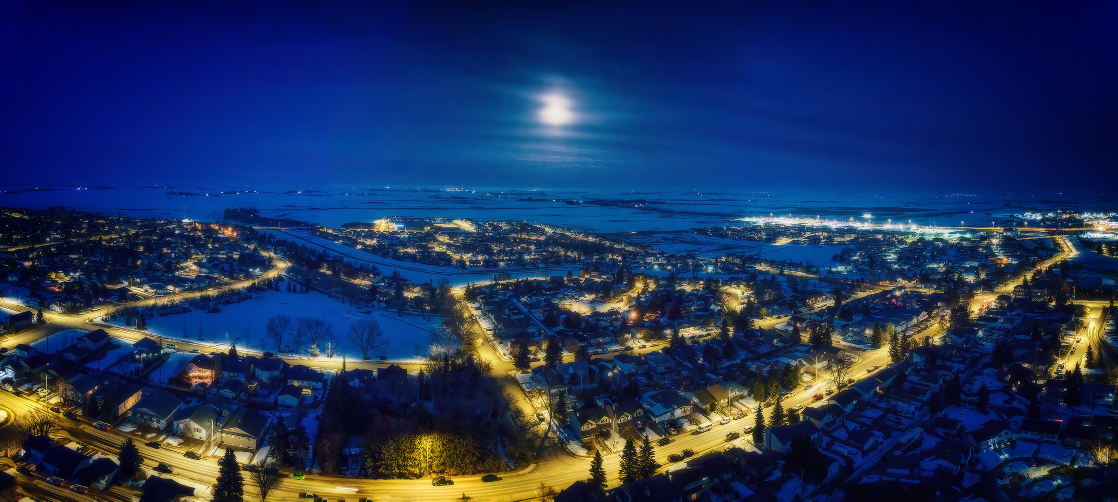 Moonrise, Strathmore, Alberta, 2023-04-05