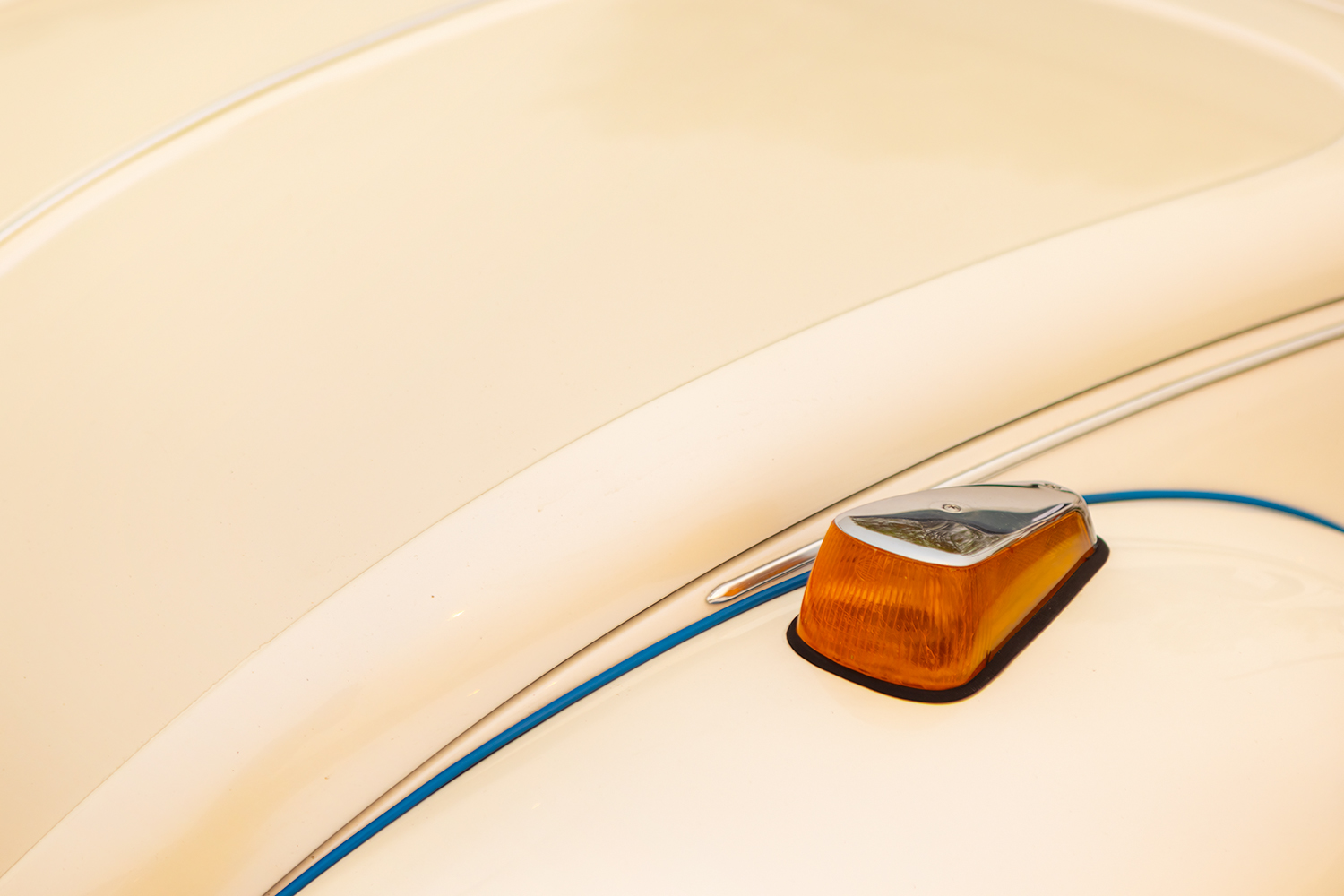 Bug Light, Volkswagen Beetle, Morrin, Alberta. 2023-05-20