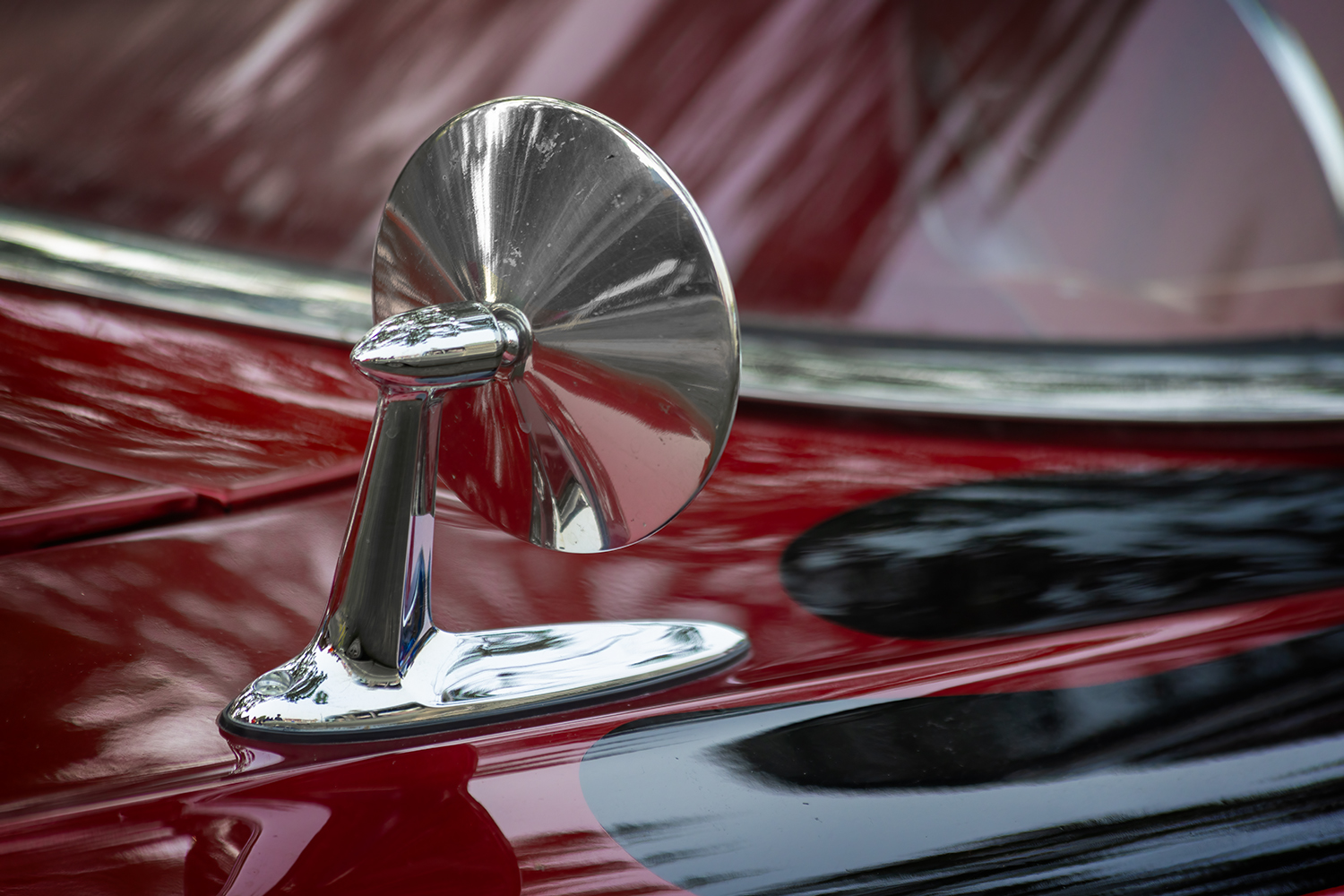 Looking to the Past, Pontiac Strato Chief, Show n Shine, Kinsemen Park, Strathmore, Alberta. 2023-07-15