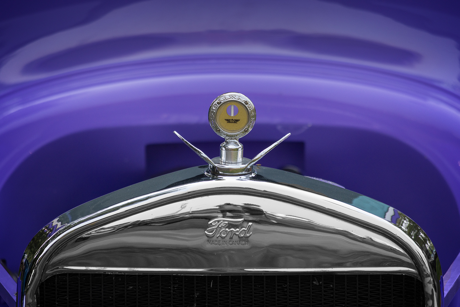 Ford in Royal Purple, Show n Shine, Kinsemen Park, Strathmore, Alberta. 2023-07-15