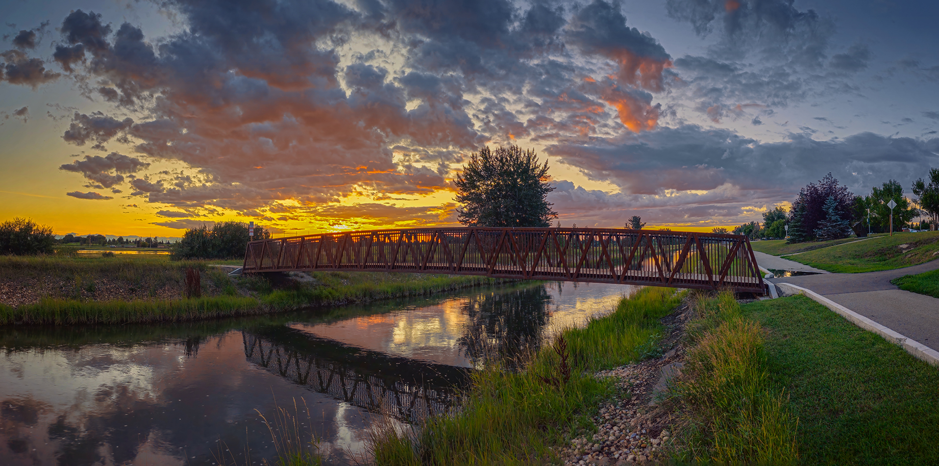 That Last Bit of Orange, Tom Sadler Bridge, Strathmore, Alberta, 2023-08-10