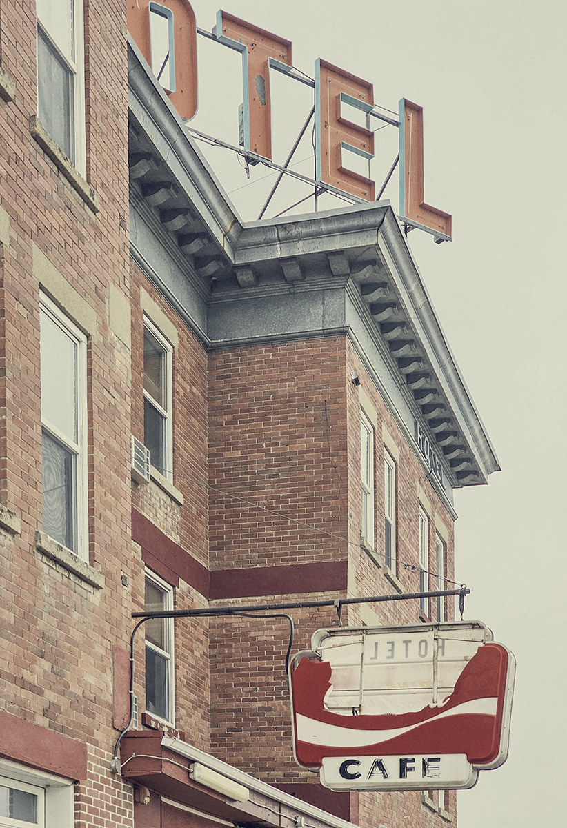 Sign Language, Imperial Hotel, Bassano, AB, 2023-11-15