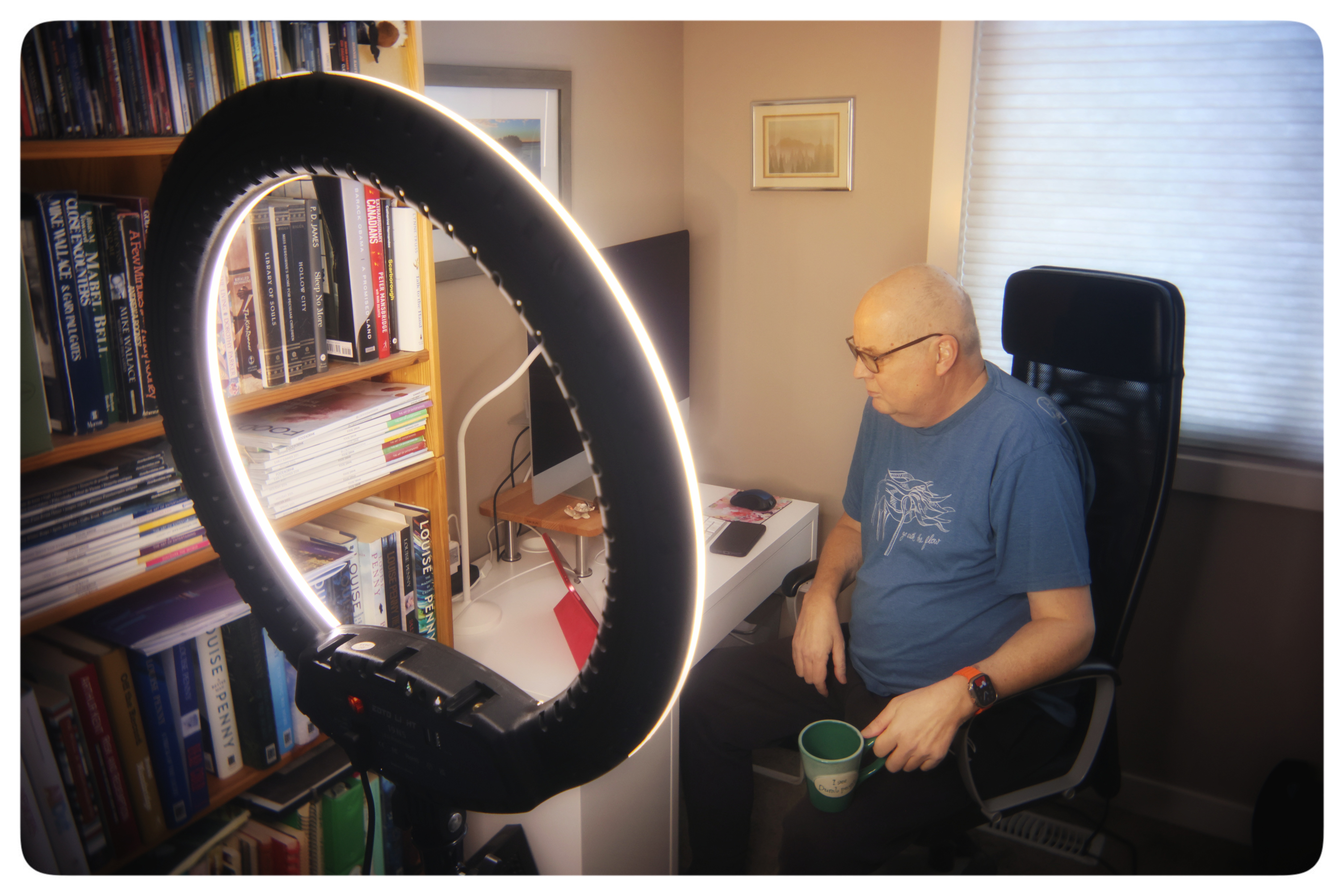 Ray van der Woning  in a Zoom call with other members of #Vero, another social network for photogra