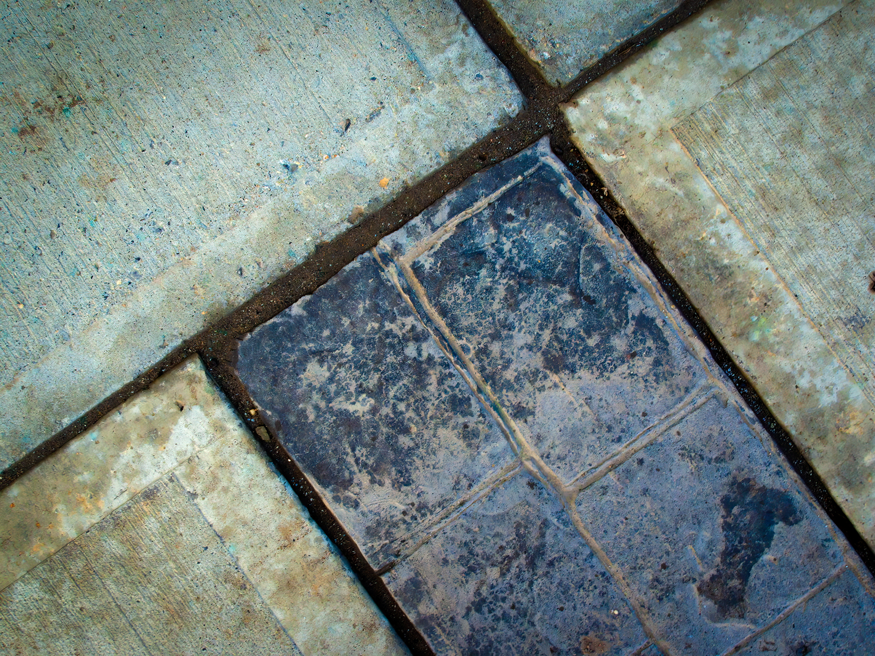 Pretty-pavement-Downtown-Strathmore-Alberta-2024-02-13