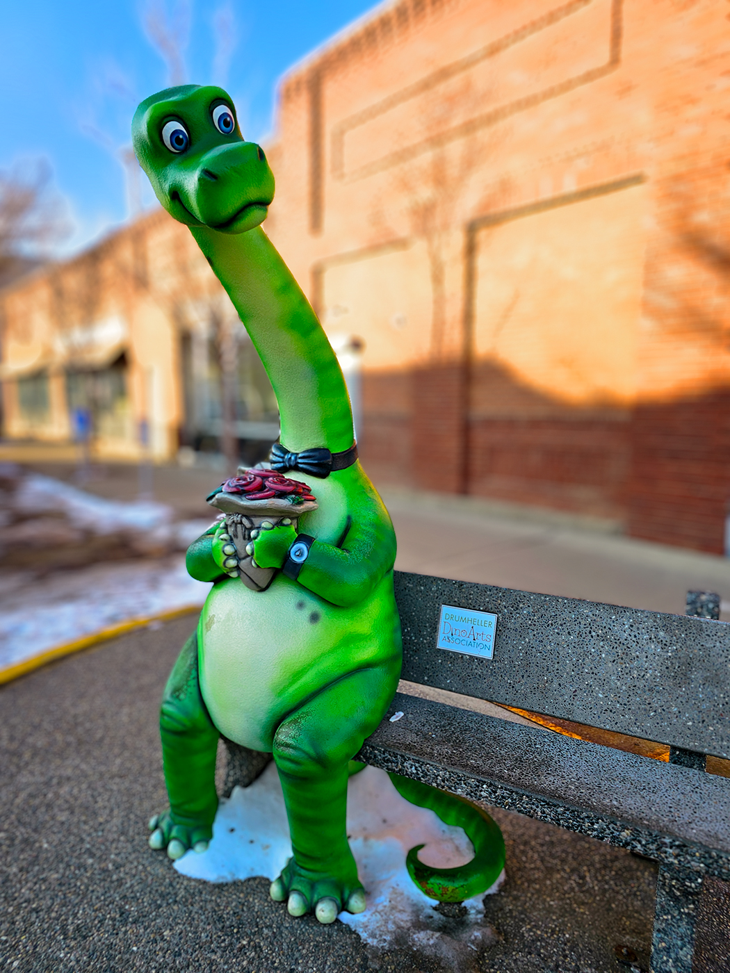 Benched brontosaurus, Drumheller, Alberta, 2024-02-21