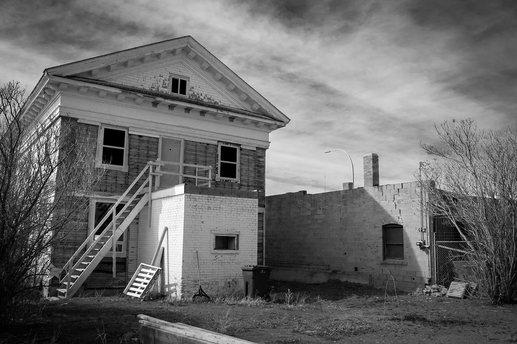 From the back, La Maison Jaune, Bassano, AB, 2024-04-13