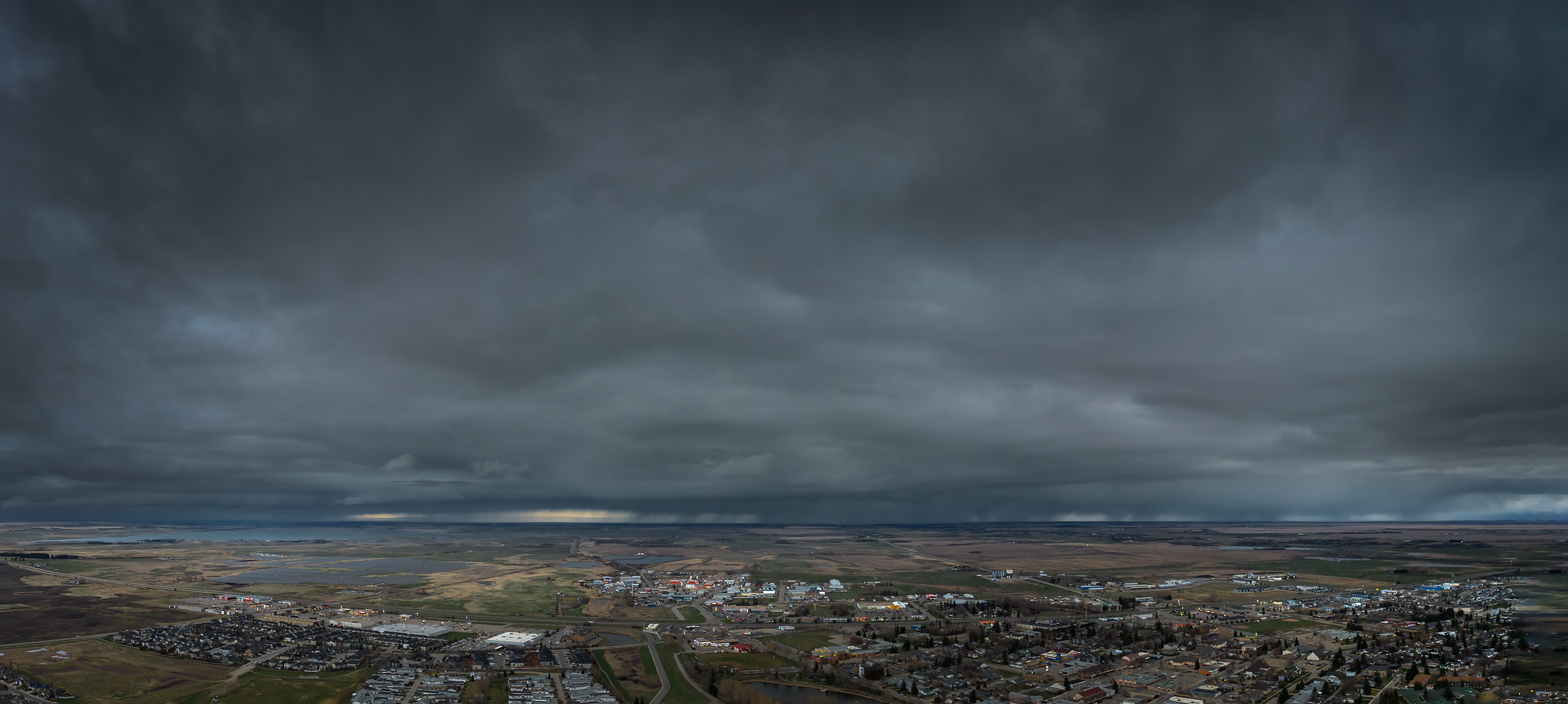 Here comes the snow again, Elevated View, Strathmore, AB, 2024-04-30