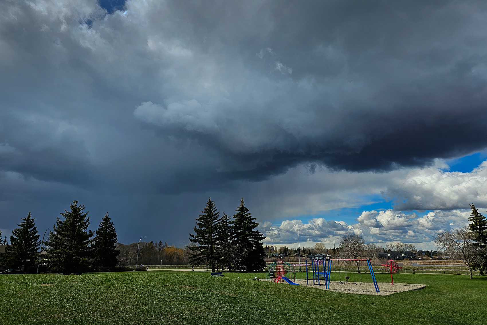 Rainy days are here again, Thornbriar Green, Strathmore, AB, 2024-05-03