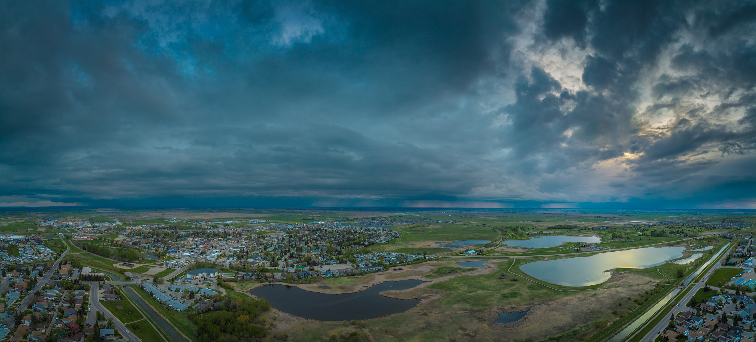 Here comes the rain again, Strathmore, AB, 2024-05-21