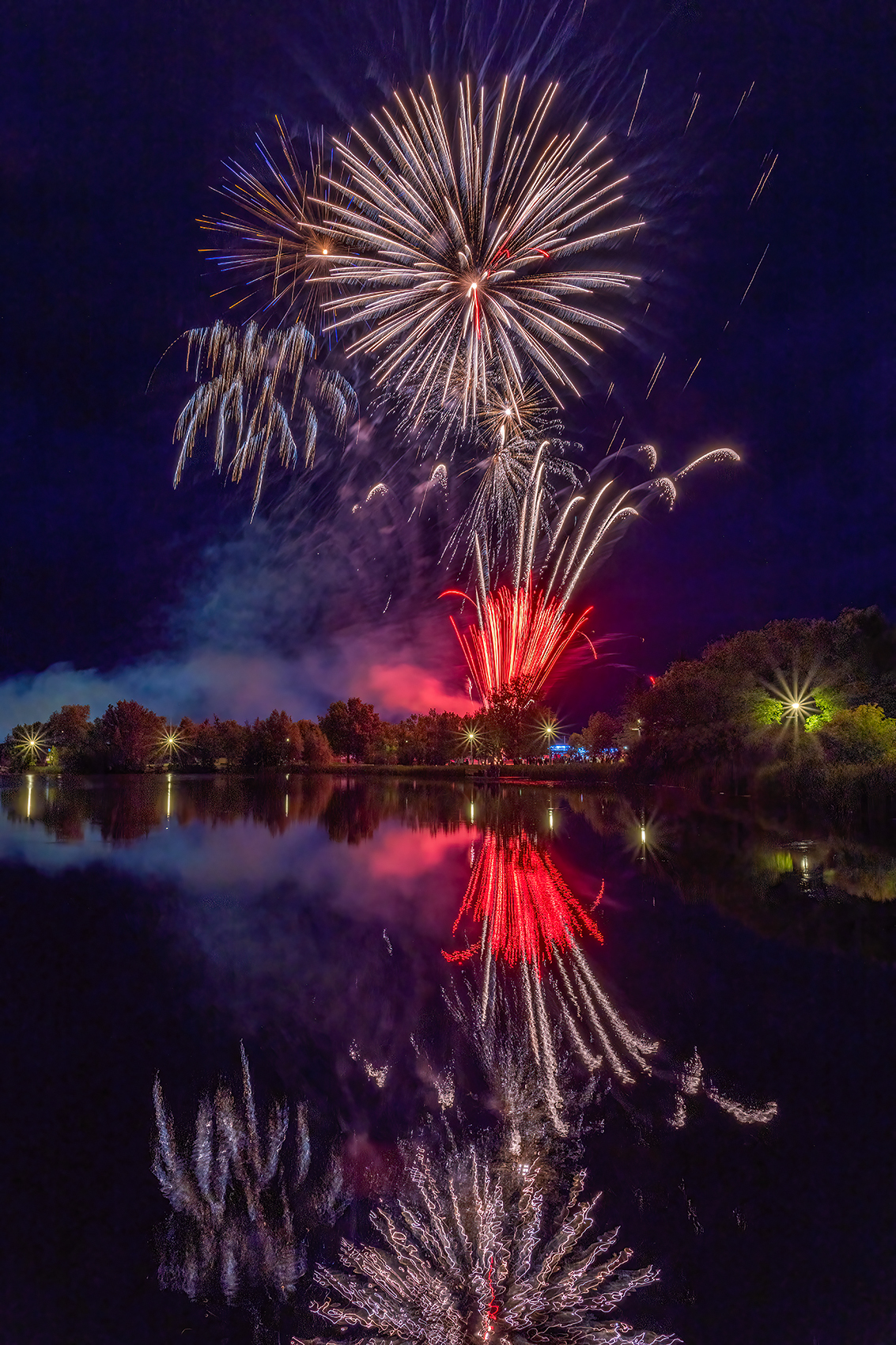 Fireworks 04, Canada Day, Kinsmen Lake, Strathmore, AB, 2024-07-01