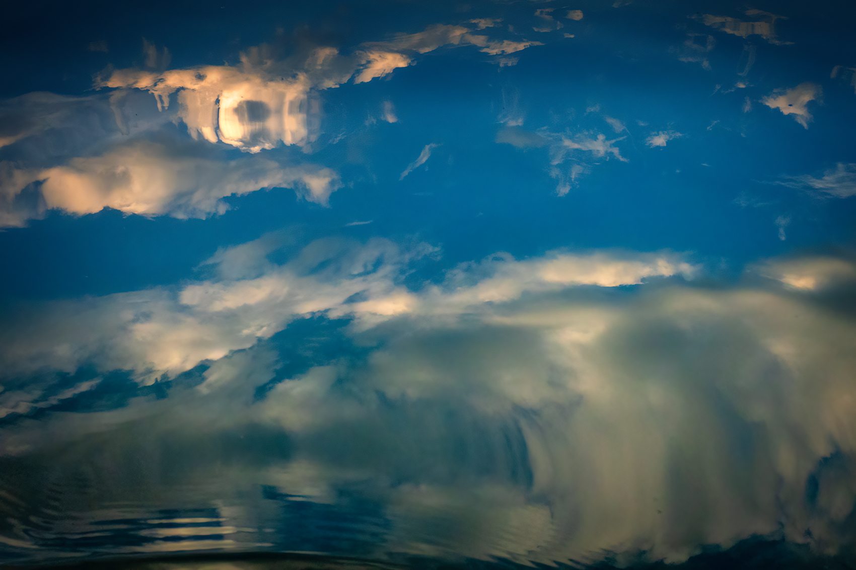 They sky below 01, Chestermere Lake, Chestermere, AB, 2024-07-19