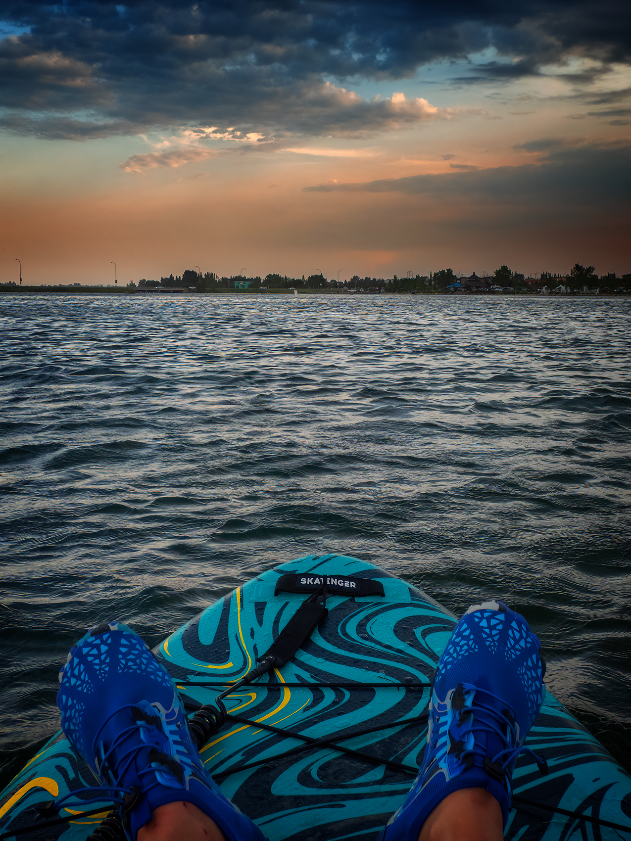 Wait five minutes...Chestermere Lake, Chestermere, AB, 2024-07-19
