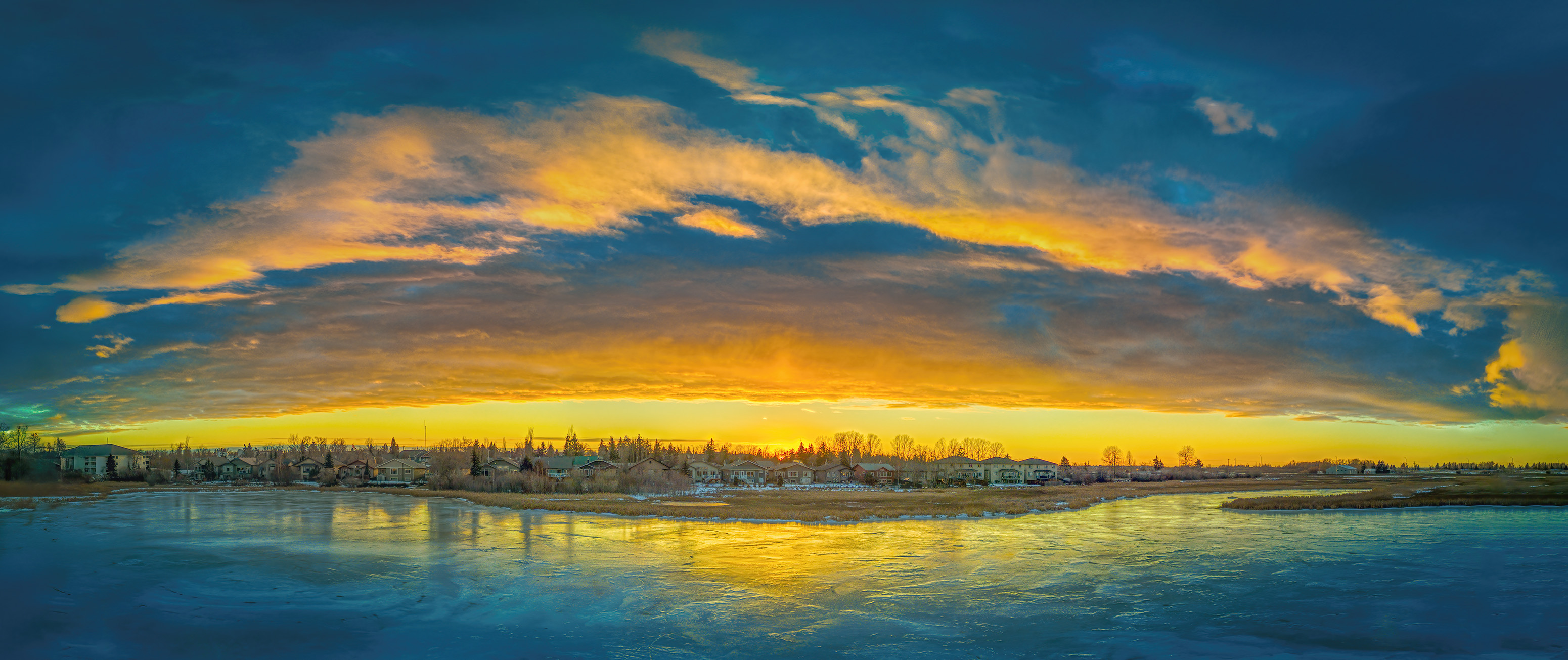Another shot of the Icy Hot, Lower Gray Pond, Strathmore, AB, 2026-01-18