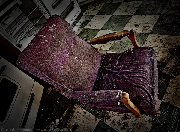 Barney Cameron Homestead: Even Archie Bunker wouldn't sit in that thing