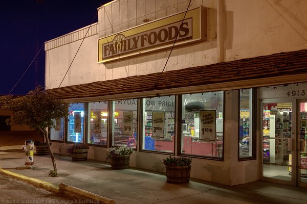 Family Foods, Coronation, Alberta