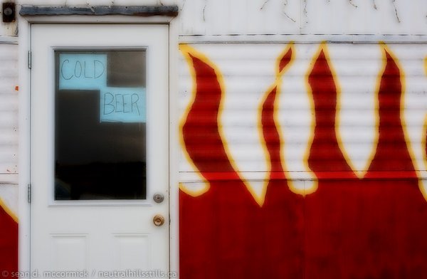 Fireside Grill, Czar, Alberta: Cold Beer Sign