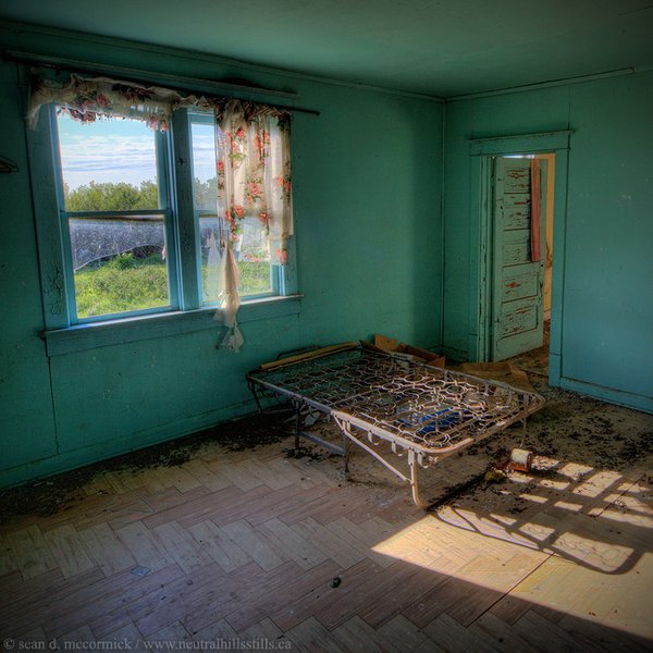 Barney Beard Homestead: Living Room