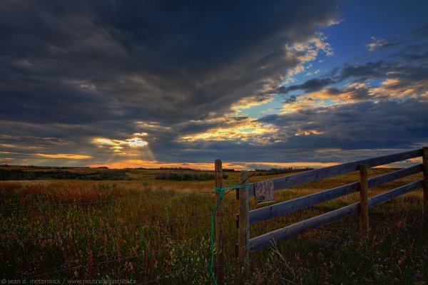 Sunset over Deleff's hay field: Aug 03, 2008