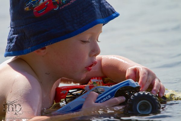 Capt Ayre Lake 2011: Off road vehicles